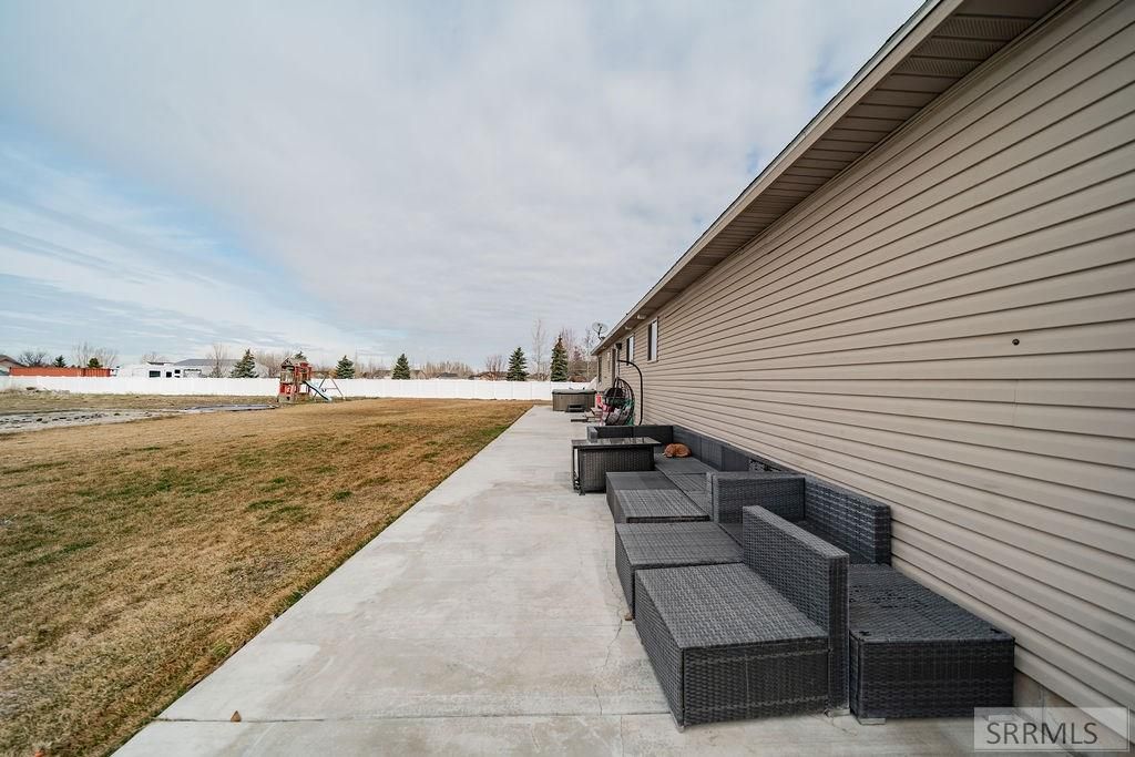 Image 40 of property listing at 111 N 3962 E, Rigby, ID 83442