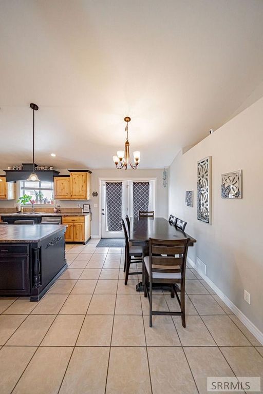 Image 9 of property listing at 111 N 3962 E, Rigby, ID 83442