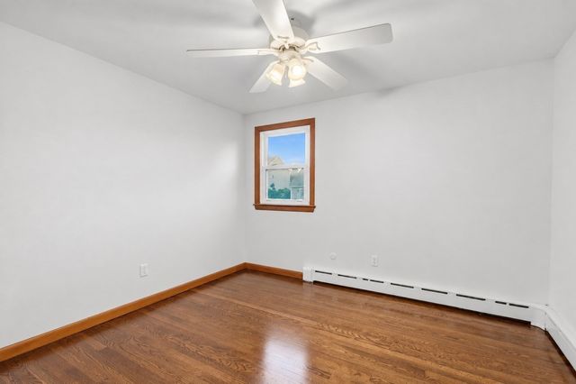 45 Pineridge St, New Bedford, MA 02740