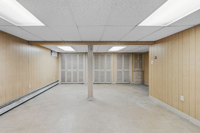45 Pineridge St, New Bedford, MA 02740