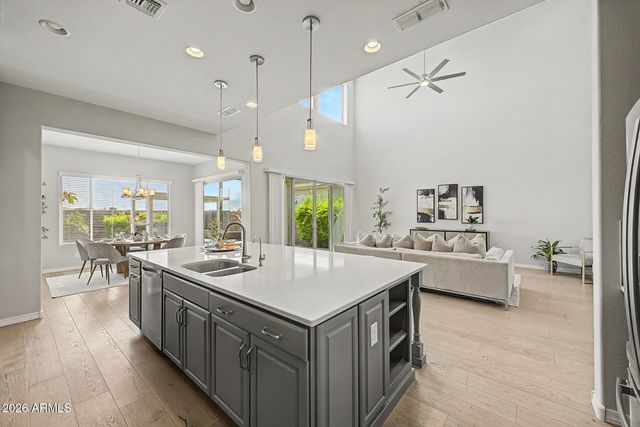9565 W PATRICK Lane, Peoria, AZ 85383