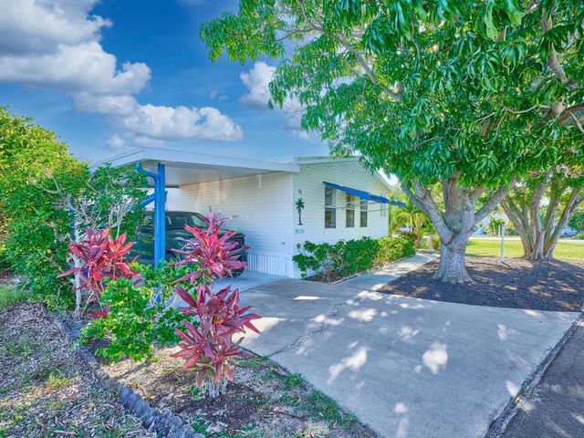 11055 SE Federal Highway 86, Hobe Sound, FL 33455