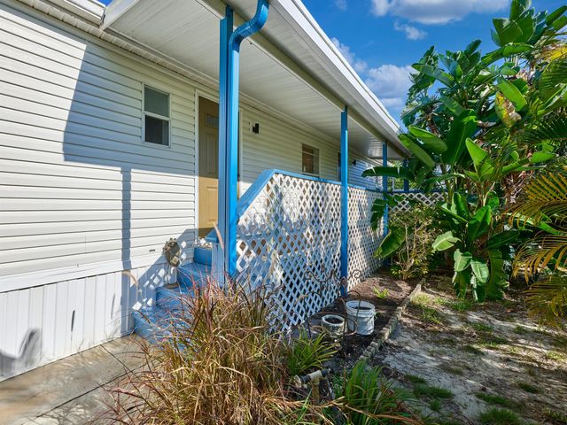 11055 SE Federal Highway 86, Hobe Sound, FL 33455
