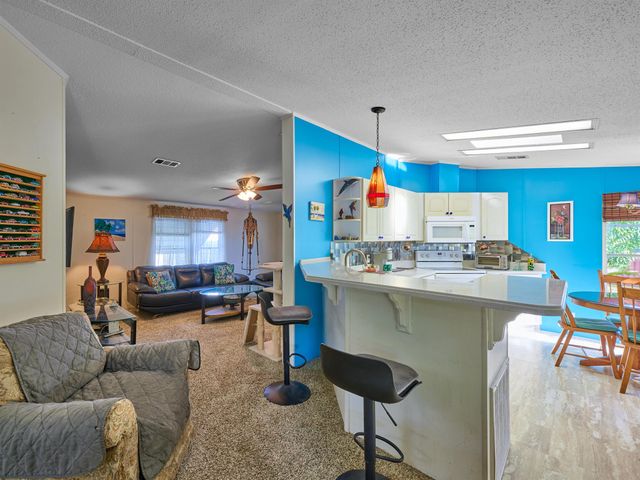 11055 SE Federal Highway 86, Hobe Sound, FL 33455