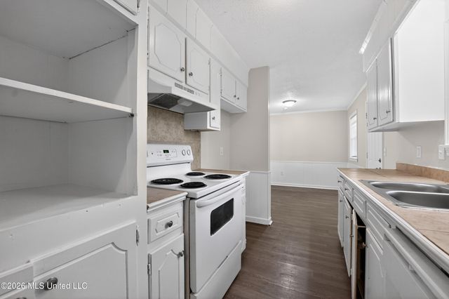 148 York Drive, Jackson, MS 39209