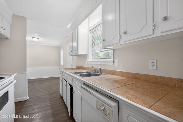 148 York Drive, Jackson, MS 39209