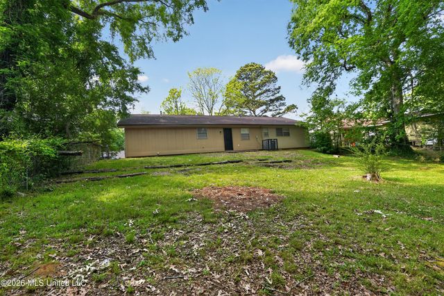 148 York Drive, Jackson, MS 39209