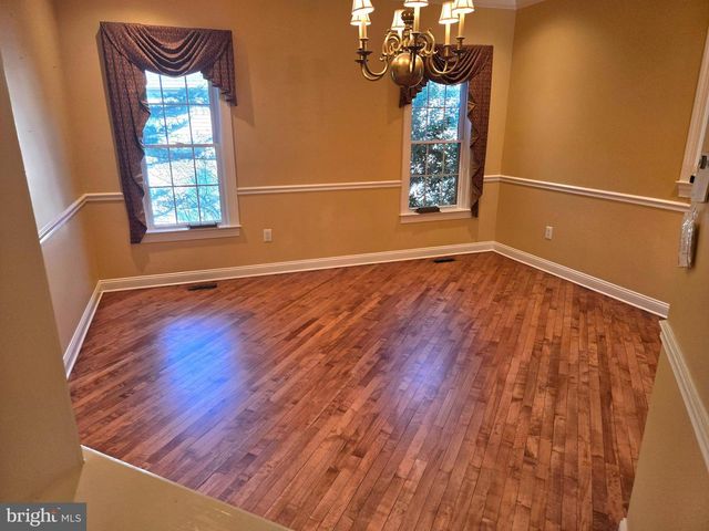 424 SNOWY OWL LN, New Hope, PA 18938