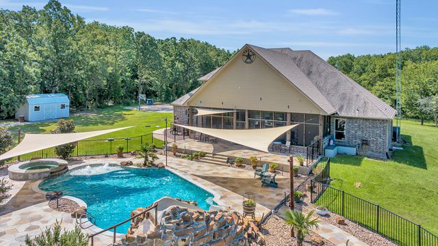 365 County Road 1534, Alba, TX 75410