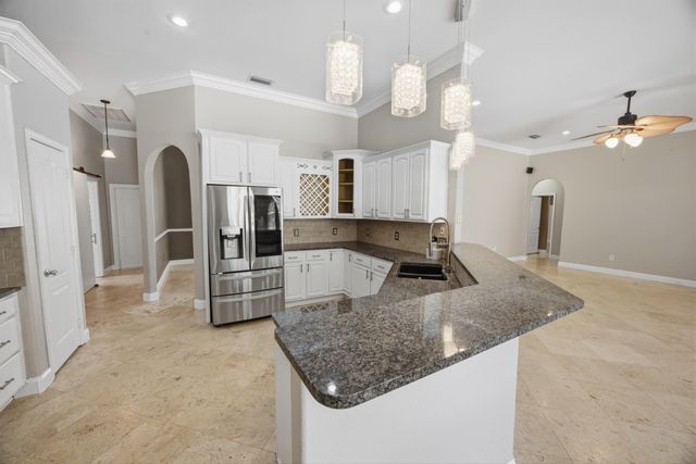 9600 Bone Bluff Drive, Navarre, FL 32566