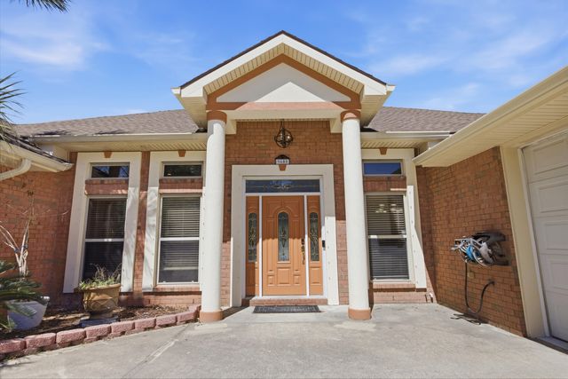 9600 Bone Bluff Drive, Navarre, FL 32566