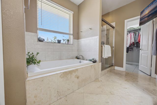 9600 Bone Bluff Drive, Navarre, FL 32566