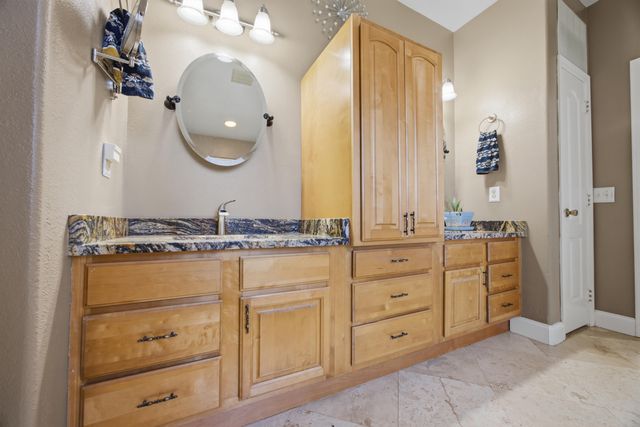 9600 Bone Bluff Drive, Navarre, FL 32566