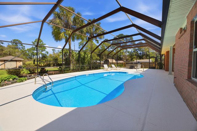 9600 Bone Bluff Drive, Navarre, FL 32566