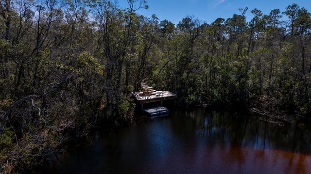 9600 Bone Bluff Drive, Navarre, FL 32566