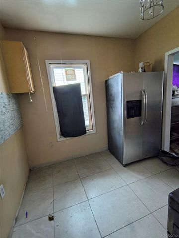 17336 Waltham Street, Detroit, MI 48205