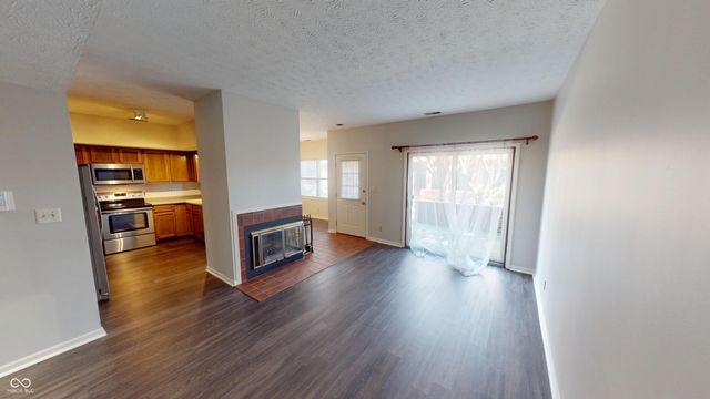 9464 Maple Way 27, Indianapolis, IN 46268