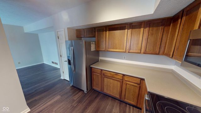 9464 Maple Way 27, Indianapolis, IN 46268