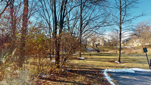 9464 Maple Way 27, Indianapolis, IN 46268