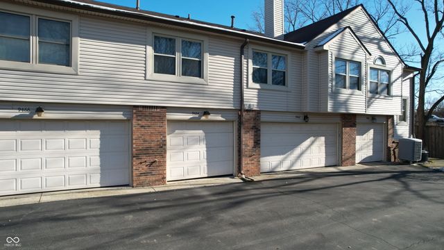 9464 Maple Way 27, Indianapolis, IN 46268