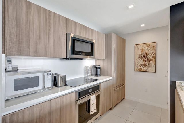 401 N Birch Road 703, Fort Lauderdale, FL 33304