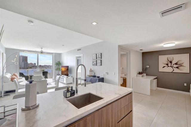 401 N Birch Road 703, Fort Lauderdale, FL 33304