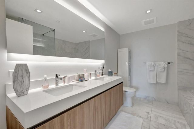 401 N Birch Road 703, Fort Lauderdale, FL 33304