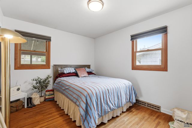 2627 LAWNDALE DR, Rapid City, SD 57702