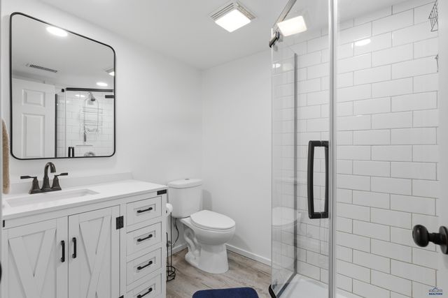 2627 LAWNDALE DR, Rapid City, SD 57702