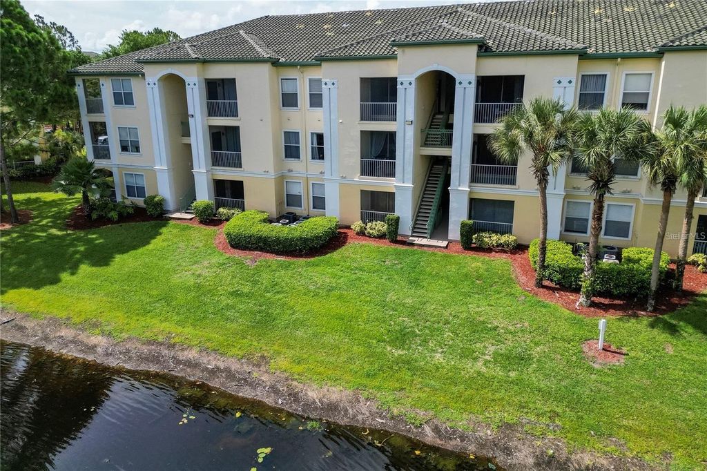 8913 LEGACY COURT 111, Kissimmee, FL 34747