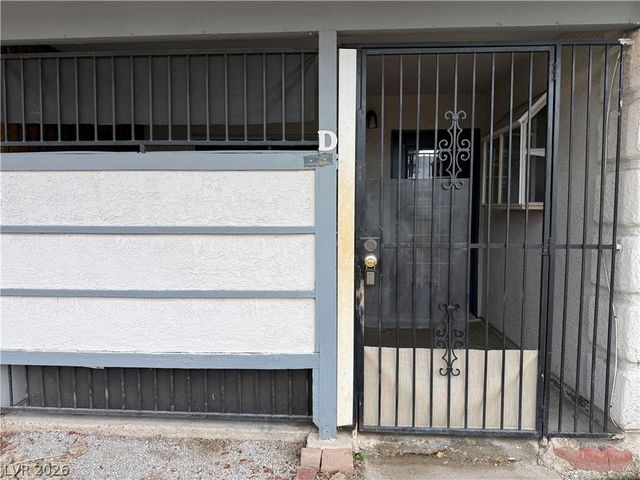 213 North Lamb Boulevard D, Las Vegas, NV 89110