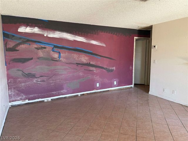 213 North Lamb Boulevard D, Las Vegas, NV 89110