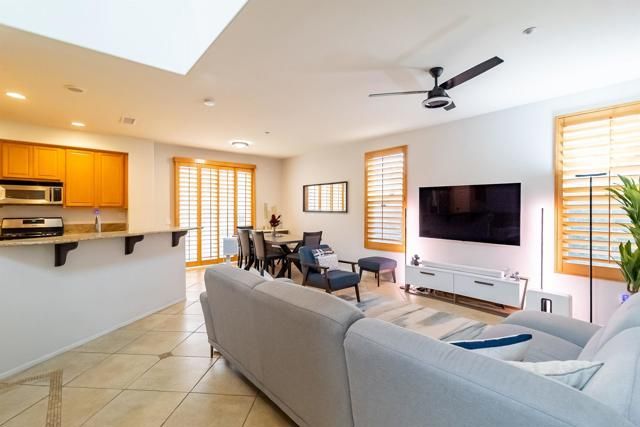 7283 Isabella Villa Court, Highland, CA 92346