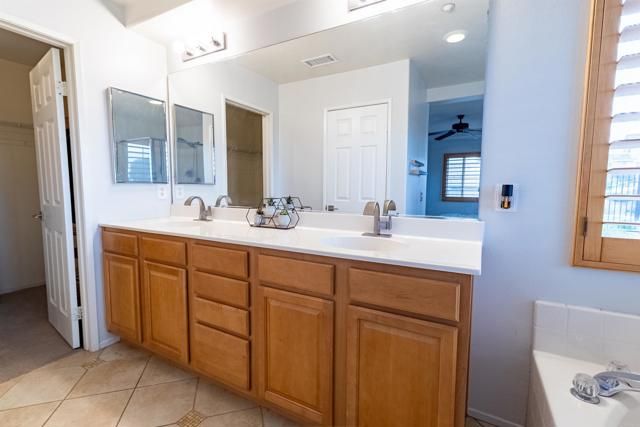 7283 Isabella Villa Court, Highland, CA 92346