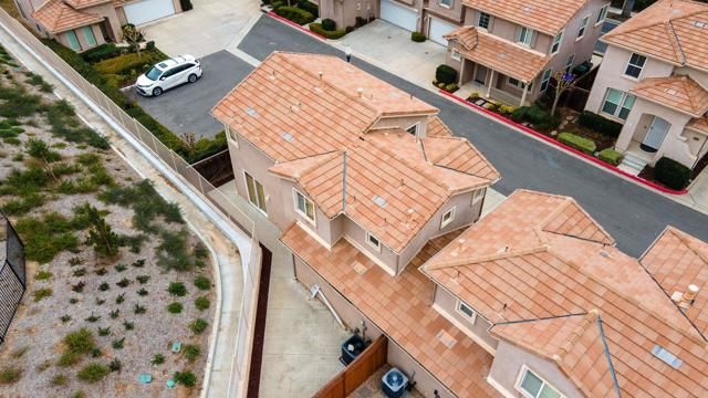 7283 Isabella Villa Court, Highland, CA 92346