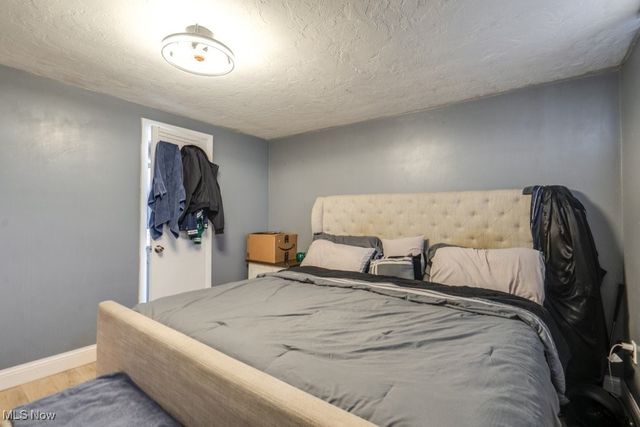 4864 E 94th Street, Garfield Heights, OH 44125