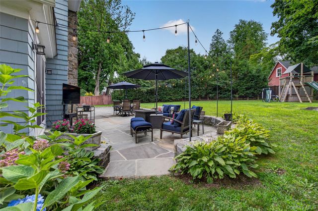 26 Brookside Circle, Bronxville, NY 10708
