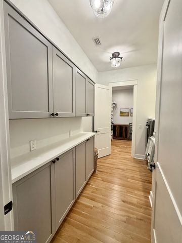 1040 Demere Road, St. Simons, GA 31522