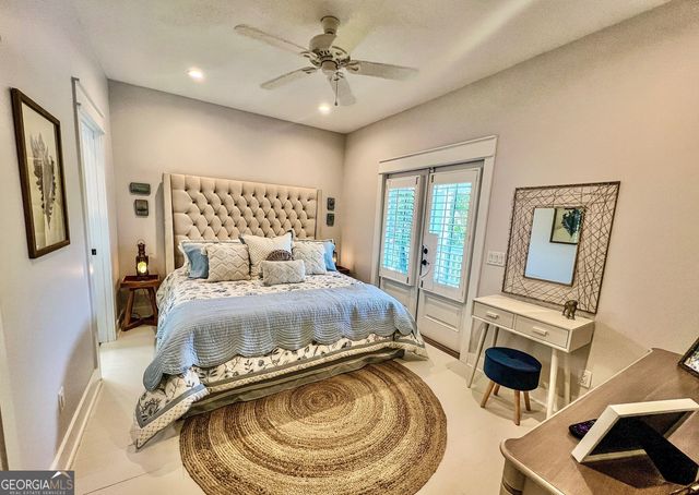 1040 Demere Road, St. Simons, GA 31522
