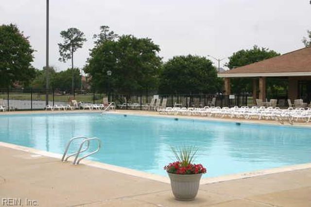 4810 Ledura RD, Virginia Beach, VA 23462