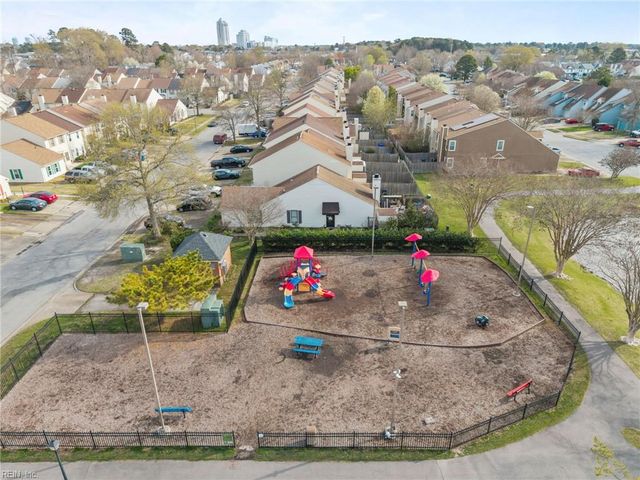 4810 Ledura RD, Virginia Beach, VA 23462