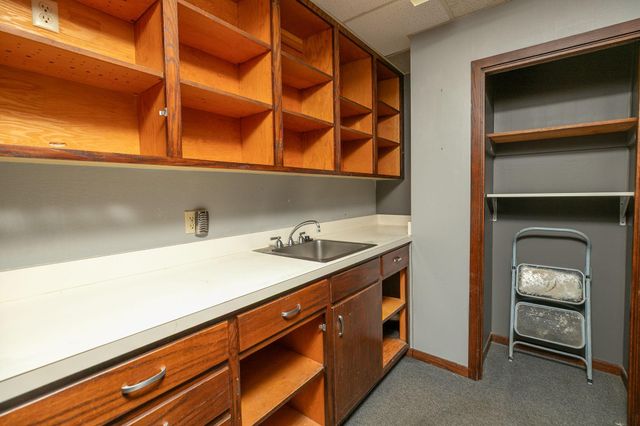 307 E Center Street, Rochester, MN 55904