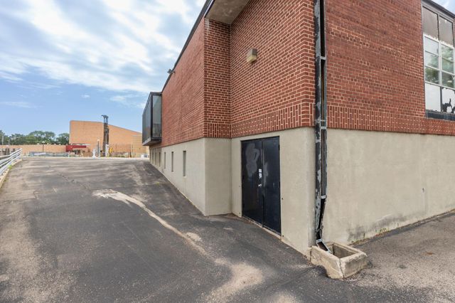 307 E Center Street, Rochester, MN 55904