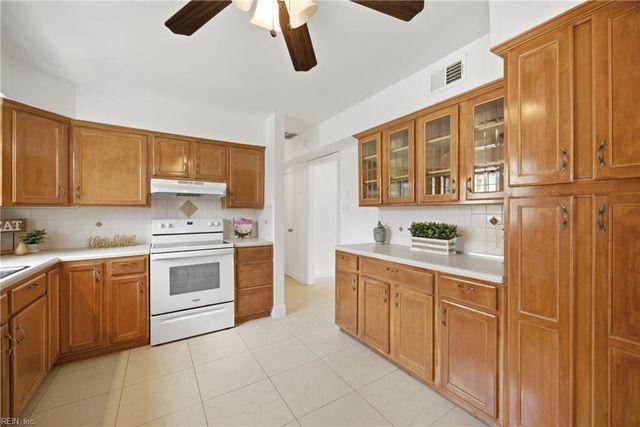 5136 Hemlock AVE, Virginia Beach, VA 23464