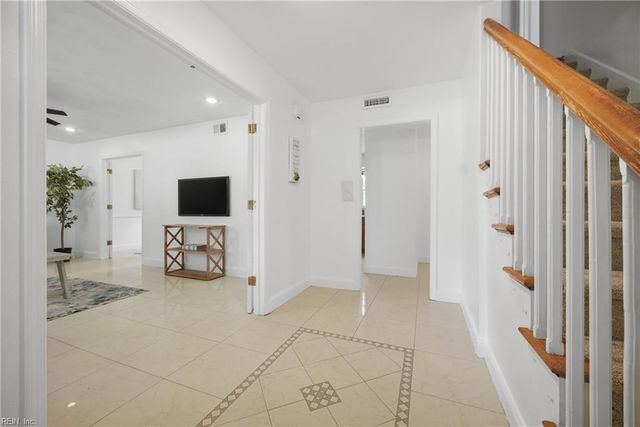 5136 Hemlock AVE, Virginia Beach, VA 23464