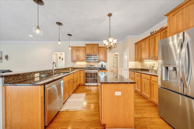 5177 Arrowhead TRL, Salem, VA 24153