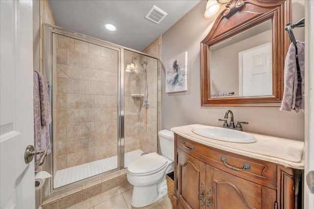 5177 Arrowhead TRL, Salem, VA 24153