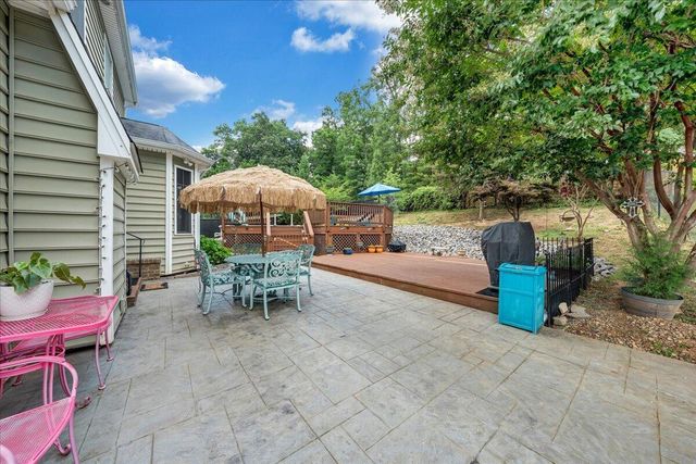 5177 Arrowhead TRL, Salem, VA 24153