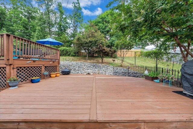 5177 Arrowhead TRL, Salem, VA 24153