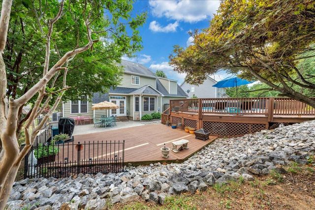 5177 Arrowhead TRL, Salem, VA 24153